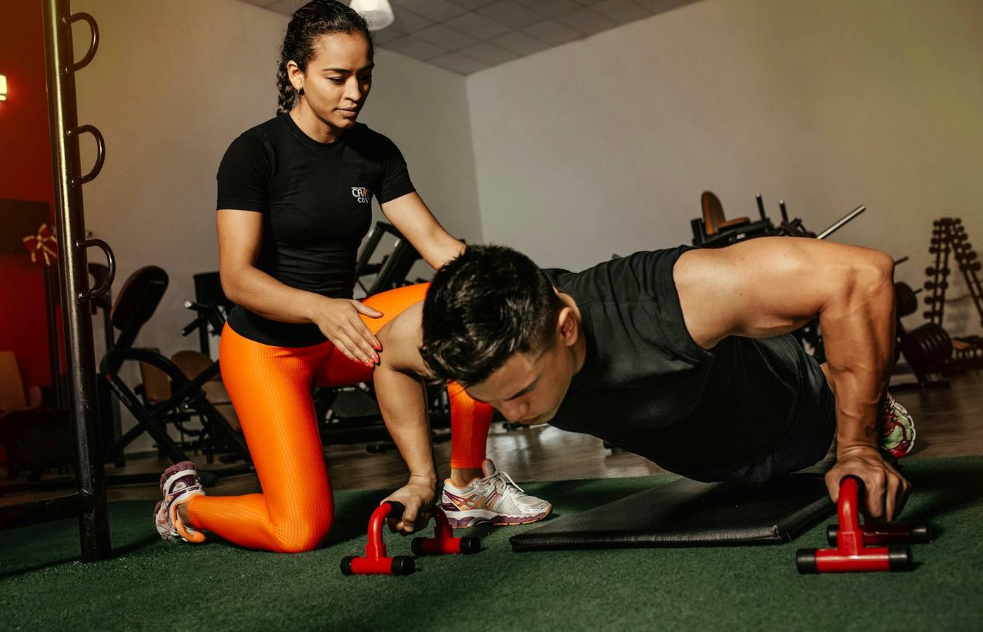 Moderní fitness prostory s profesionálním vybavením
